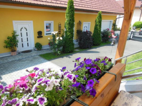 DerDieDas Wohnen - Die Fassbinderei, Gamlitz, Österreich, Gamlitz, Österreich